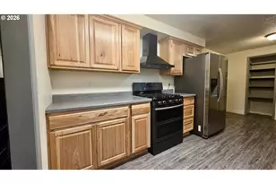 5313 Mazama Dr, Klamath Falls, OR 97603 - Photo 17