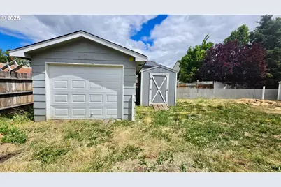 5313 Mazama Dr, Klamath Falls, OR 97603 - Photo 5