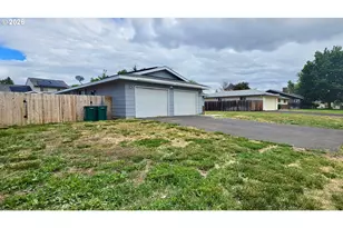 5313 Mazama Dr, Klamath Falls, OR 97603 - Photo 3