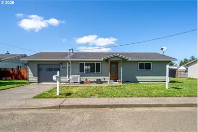 702 Ash Ave, Tillamook, OR 97141 - Photo 3