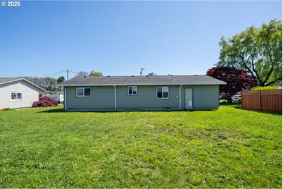 702 Ash Ave, Tillamook, OR 97141 - Photo 25