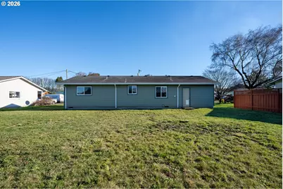 702 Ash Ave, Tillamook, OR 97141 - Photo 25