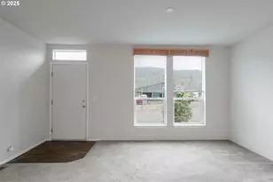 40213 Dogwood Rd, Mill City, OR 97360 - Photo 9