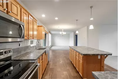 40213 Dogwood Rd, Mill City, OR 97360 - Photo 15