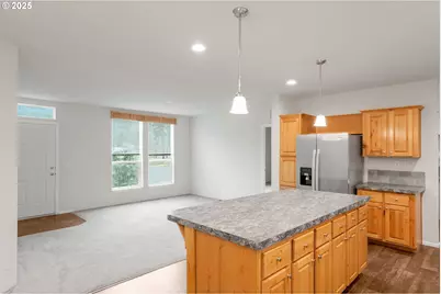 40213 Dogwood Rd, Mill City, OR 97360 - Photo 13