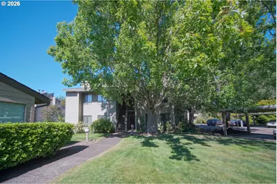 1986 Lake Isle Dr, Eugene, OR 97401 - Photo 11