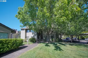 1986 Lake Isle Dr, Eugene, OR 97401 - Photo 11