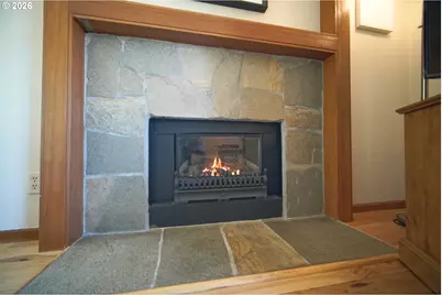 1986 Lake Isle Dr, Eugene, OR 97401 - Photo 15