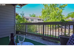 1986 Lake Isle Dr, Eugene, OR 97401 - Photo 45