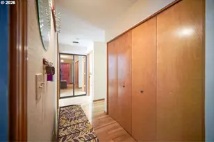 1986 Lake Isle Dr, Eugene, OR 97401 - Photo 47