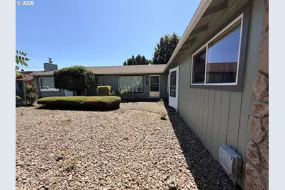6223 SE 93rd Ave, Portland, OR 97266 - Photo 5