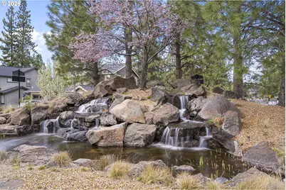 60439 Hedgewood Ln, Bend, OR 97702 - Photo 29