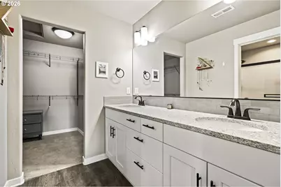 60439 Hedgewood Ln, Bend, OR 97702 - Photo 15