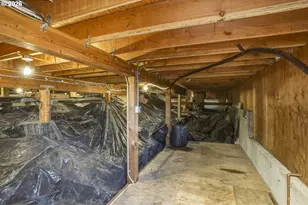 7611 SE 141st Ave, Portland, OR 97236 - Photo 41