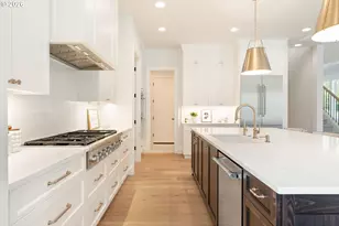 12070 NW Stewartridge Ln, Portland, OR 97229 - Photo 19
