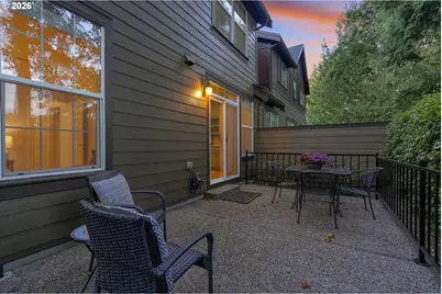 988 NE 73rd Ave, Hillsboro, OR 97124 - Photo 41