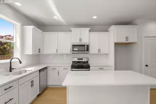 2232 Echo Fern Ln, Forest Grove, OR 97116 - Photo 7