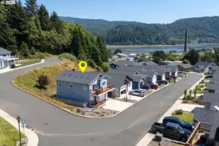 708 Vine Maple Ln, Garibaldi, OR 97118 - Photo 3