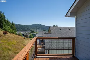 708 Vine Maple Ln, Garibaldi, OR 97118 - Photo 29