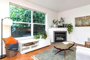 2650 NE 6th Pl, Portland, OR 97212 - Photo 3