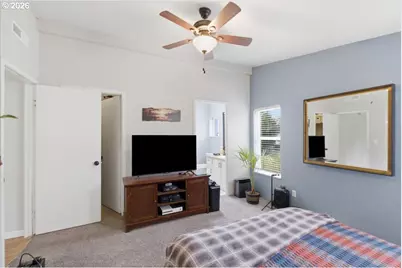 1655 S Elm St #428, Canby, OR 97013 - Photo 9