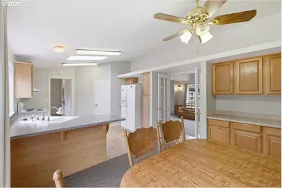 1655 S Elm St #428, Canby, OR 97013 - Photo 15