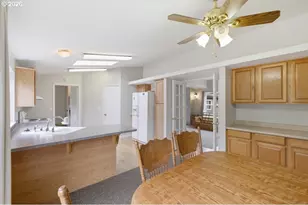 1655 S Elm St, Canby, OR 97013 - Photo 15