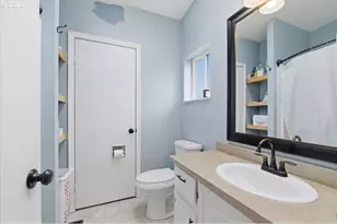 1655 S Elm St, Canby, OR 97013 - Photo 11