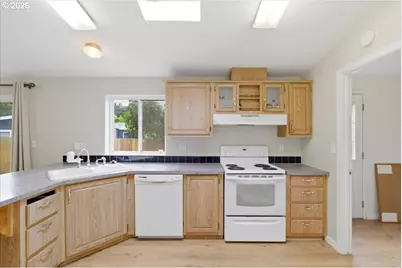 1655 S Elm St #428, Canby, OR 97013 - Photo 19