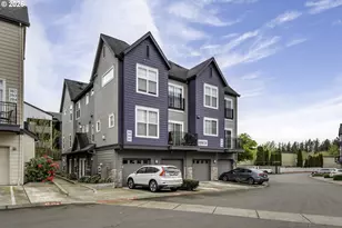 10818 NE Red Wing Way, Hillsboro, OR 97006 - Photo 1
