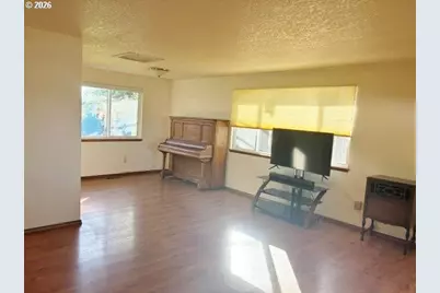 1107 SW 23rd St, Pendleton, OR 97801 - Photo 5