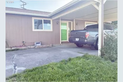 1107 SW 23rd St, Pendleton, OR 97801 - Photo 3