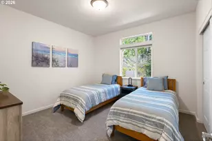 1011 10th St, Florence, OR 97439 - Photo 11