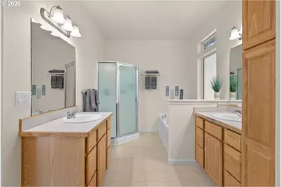 1011 10th St, Florence, OR 97439 - Photo 21
