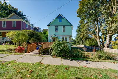 501 38th St, Astoria, OR 97103 - Photo 35