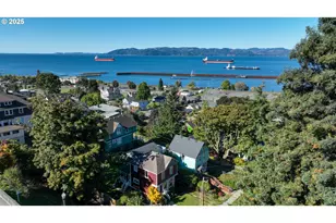 501 38th St, Astoria, OR 97103 - Photo 5