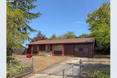 226 Chickering St, Myrtle Creek, OR 97457 - Photo 1