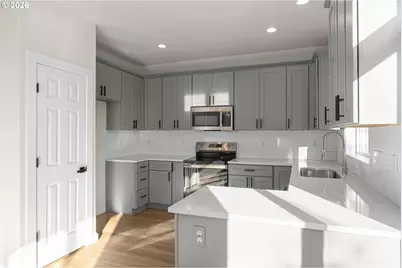 542 SW Sutherland Way, Beaverton, OR 97006 - Photo 13