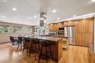 8615 SW Rebecca Ln, Beaverton, OR 97008 - Photo 7