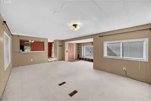 450 SE Lacreole Dr, Dallas, OR 97338 - Photo 7
