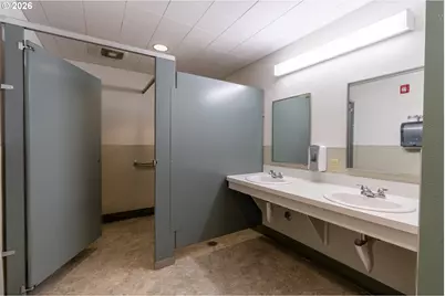 2645 N 17th St, Coos Bay, OR 97420 - Photo 19