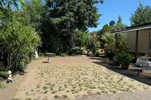 47767 Harris St, Oakridge, OR 97463 - Photo 17
