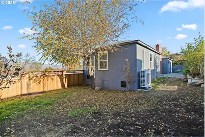 602 W 13th St, The Dalles, OR 97058 - Photo 27