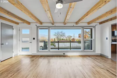 602 W 13th St, The Dalles, OR 97058 - Photo 3