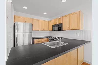 4739 NE 15th Ave, Portland, OR 97211 - Photo 13