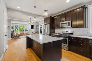 9146 N Edison St, Portland, OR 97203 - Photo 11