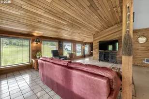 35255 Lyngstad Heights Ln, Astoria, OR 97103 - Photo 9