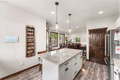 18515 NE 191st Cir, Brush Prairie, WA 98606 - Photo 15