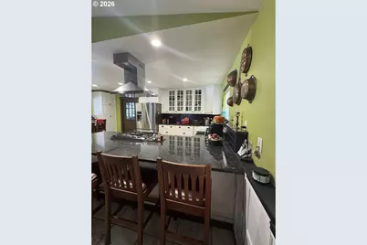3801 Schull Dr, Hood River, OR 97031 - Photo 5