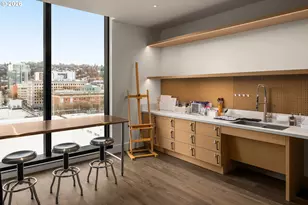 550 SW 10th Ave, Portland, OR 97205 - Photo 25